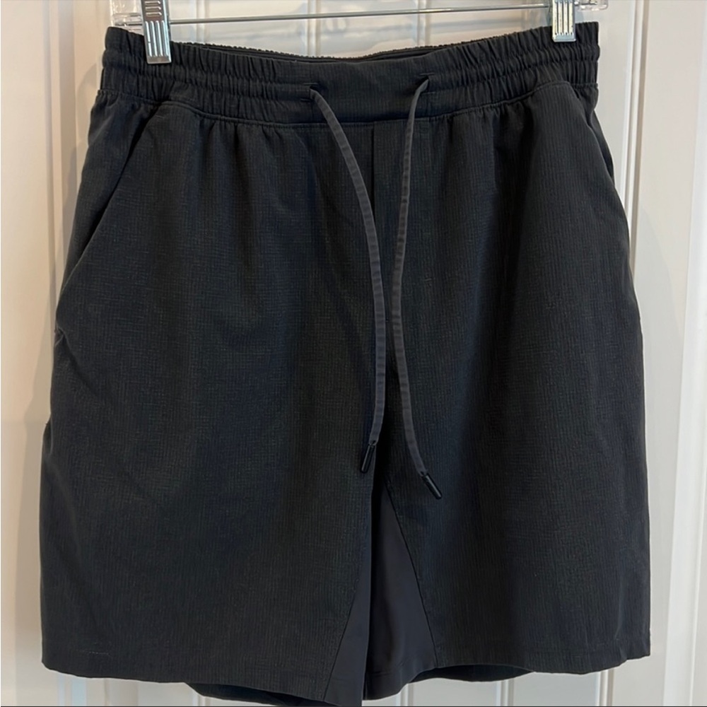 Lululemon shorts - Picture 2 of 3